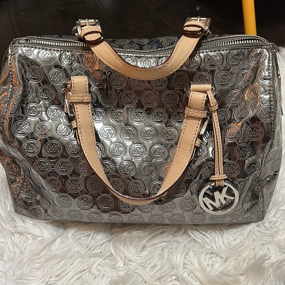 Brand new MK BAG AND WALLET - Picture 6 of 8